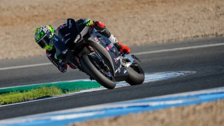 SBK: Bassani e Lowes comandano la seconda giornata di Jerez